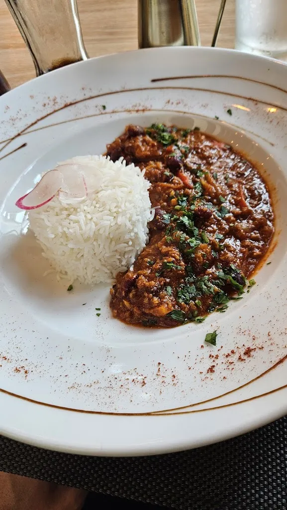 Constance Thoreux Manlay_Factory_Bosc_recensione