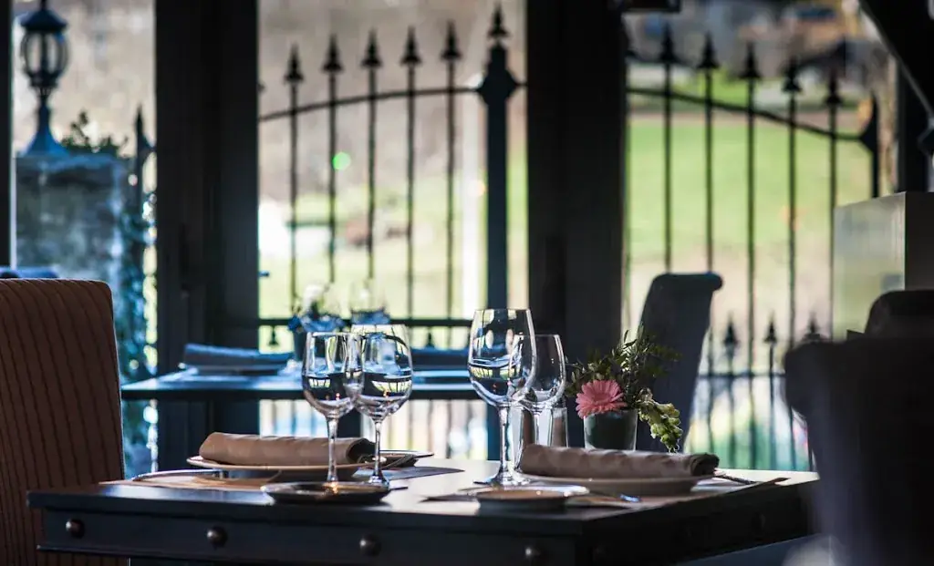 La Chatelle - Castello d'Enzo restaurant in Ugine