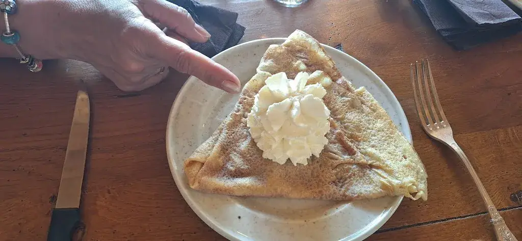 Bea Addison_La Taverne à Bacchus_Limoux_review