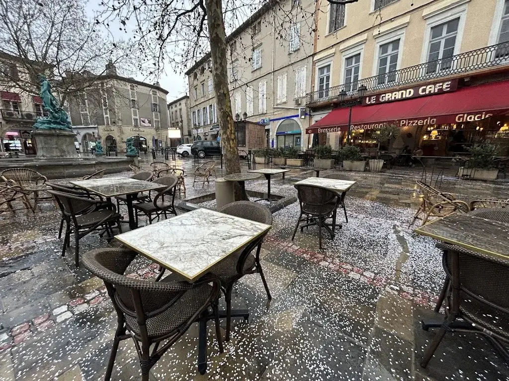 Le Grand Cafe restaurant in Limoux