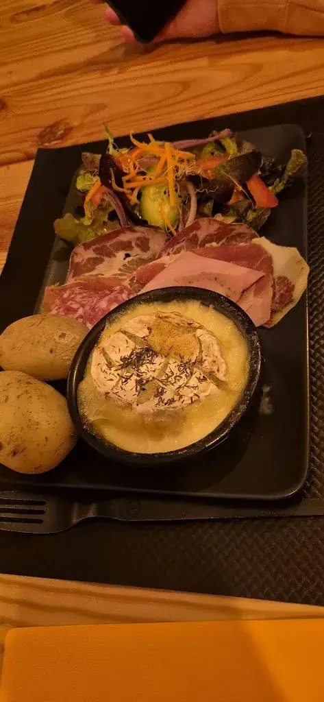 Menu_L' Adret_Villard-sur-Doron_image_5