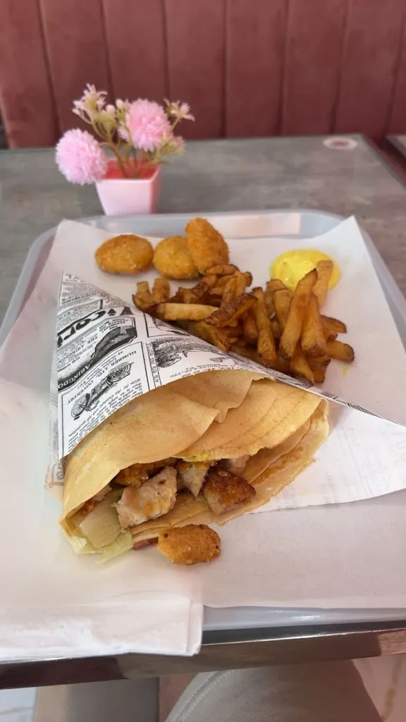 yanis ahaqar_Adopte Ta Crêpe_Limoux_review