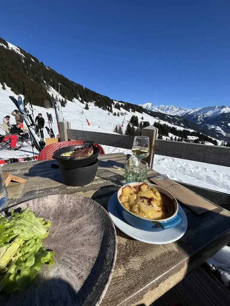 Le Refuge_Villard-sur-Doron_slider_image_3