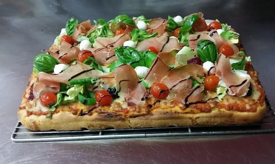 Pizza Jean Mi_Limoux_slider_image_2