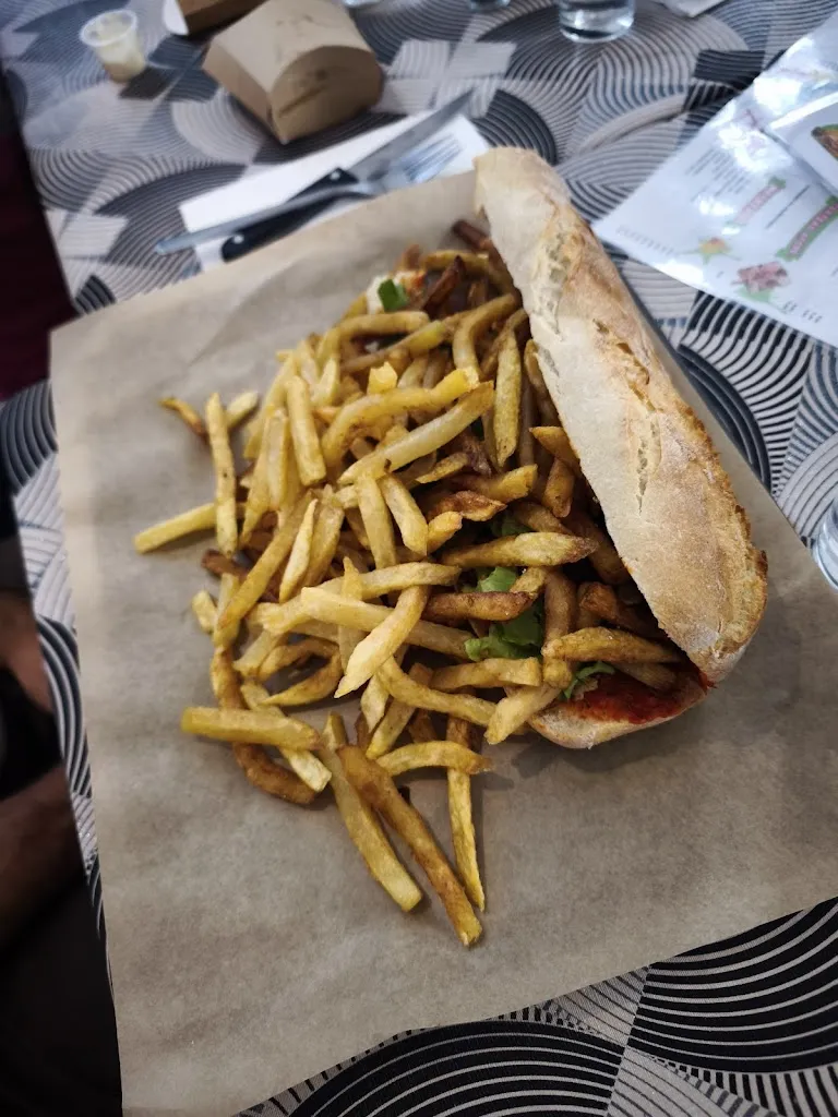 Virginie_Le Franco Belge_Limoux_review