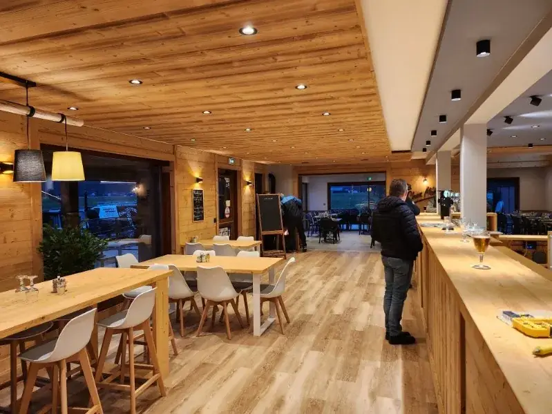 Chez Mimi_Esserts-Blay_slider_image_1