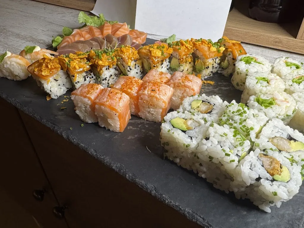 Buu Sushi_Limoux_slider_image_2