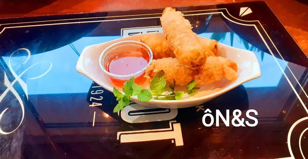 ô Nem & Samousa_Limoux_slider_image_1