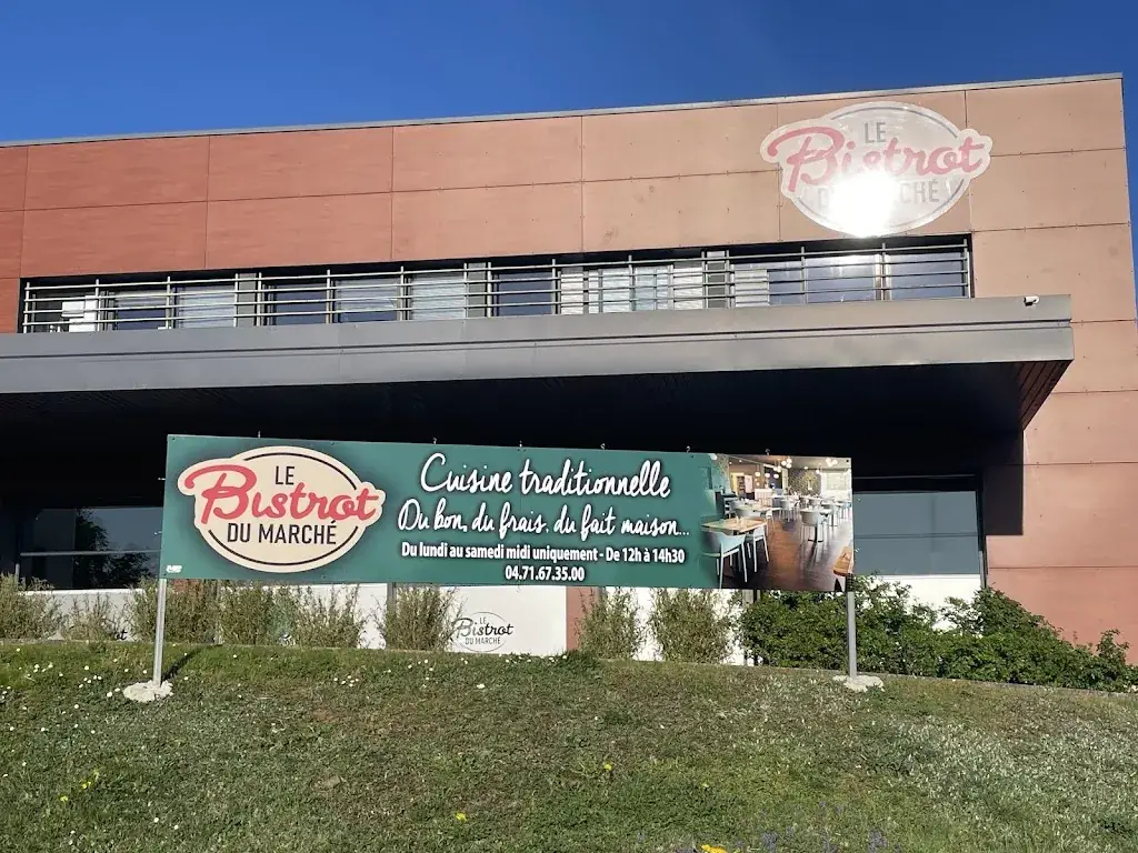 Bistrot du marché Mauriac_Mauriac_slider_image_1