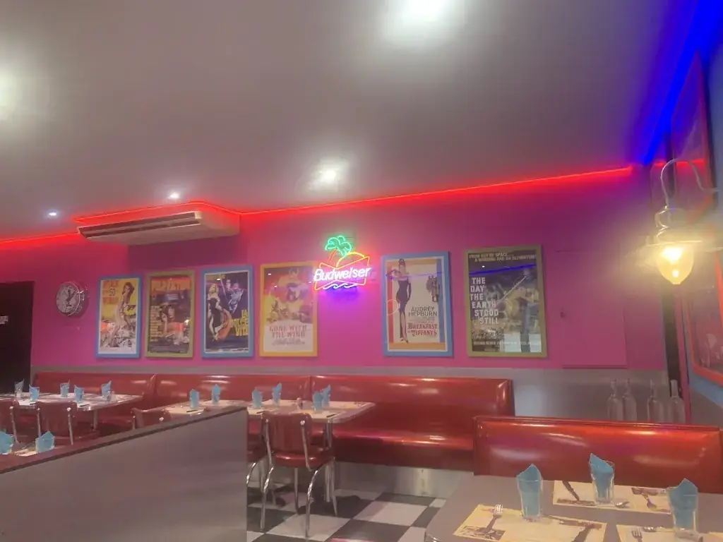 Michael Kilkelly_Diner 118_Rouffiac-d'Aude_review