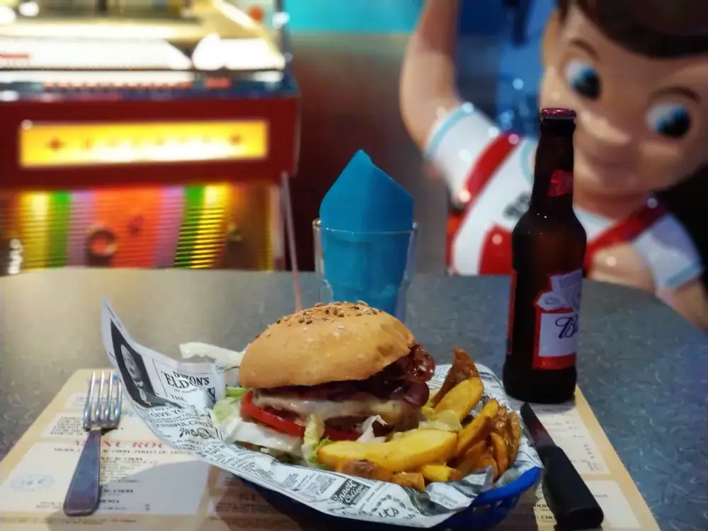 Diner 118_Rouffiac-d'Aude_slider_image_3