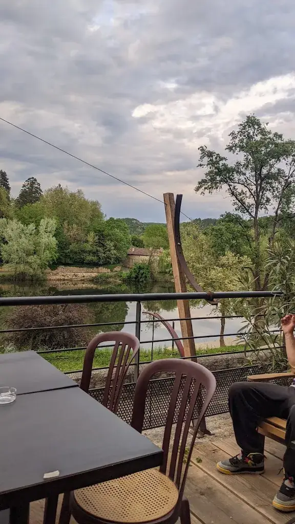 Guinguette d'Albas_Albas_slider_image_1