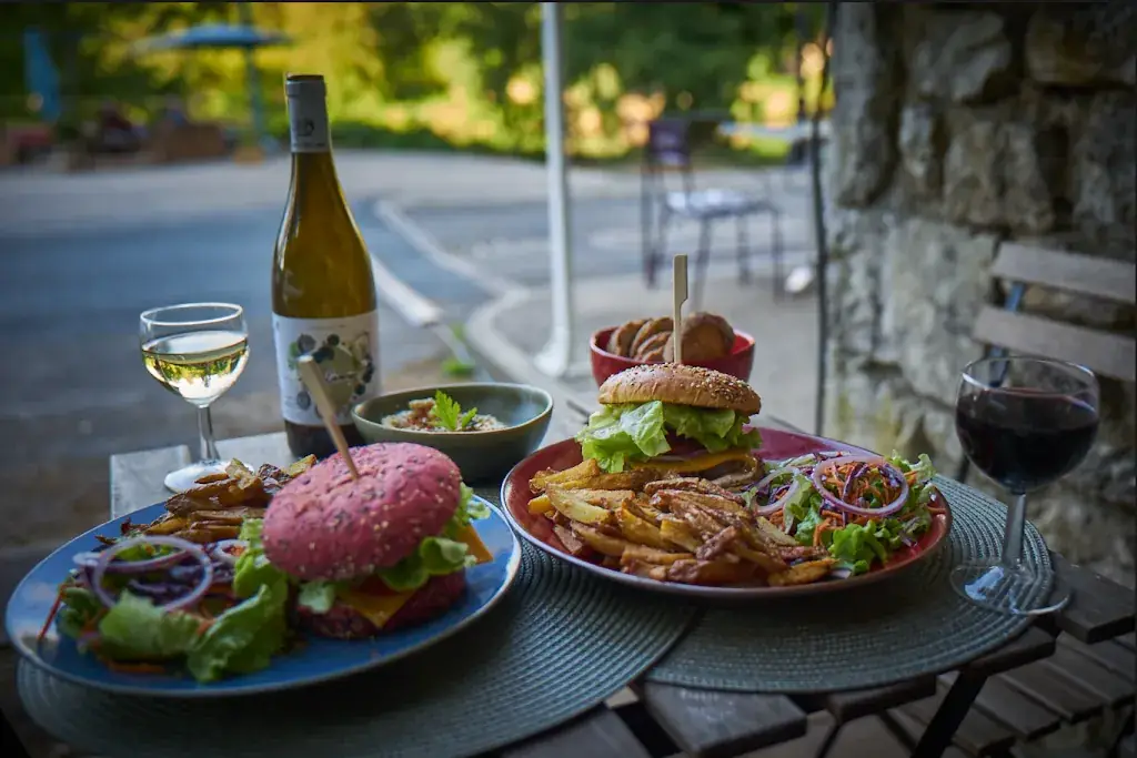 Guinguette d'Albas_Albas_slider_image_3