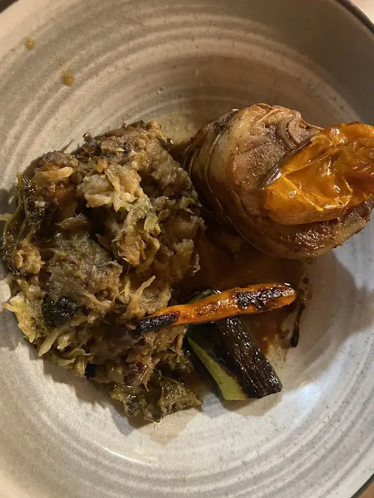 Jos Gutierrez_Ô Mas Côtes_Luz-Saint-Sauveur_review