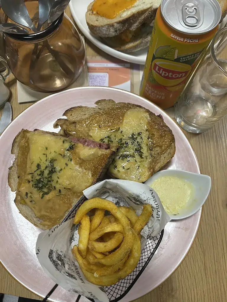 Charlotte Ctl_Lapérodine | Planches apéritives, Brunch & Grazing à Nîmes_Marguerittes_recensione