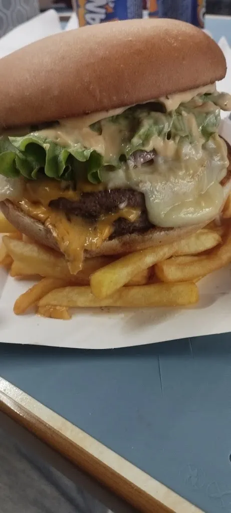 Menu_American Burger_Marguerittes_immagine_5