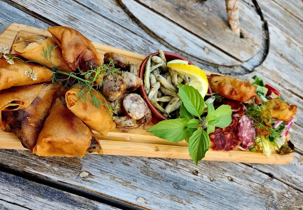 La Laupio - Restaurant Camarguais_Marsillargues_slider_image_3