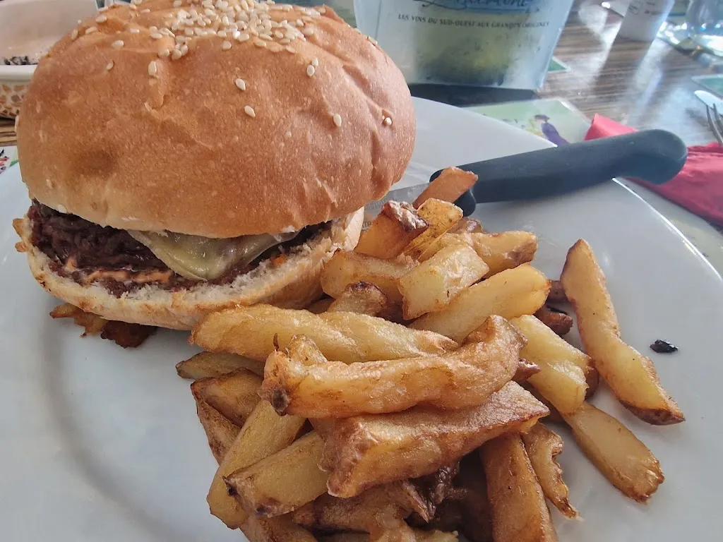 Restaurant La Petite Auberge_Marciac_slider_image_2