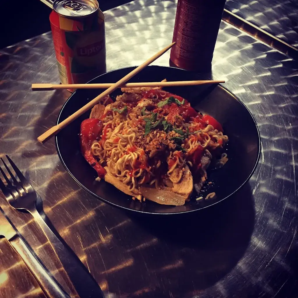 What ' s Your Nems_Maclas_slider_image_2