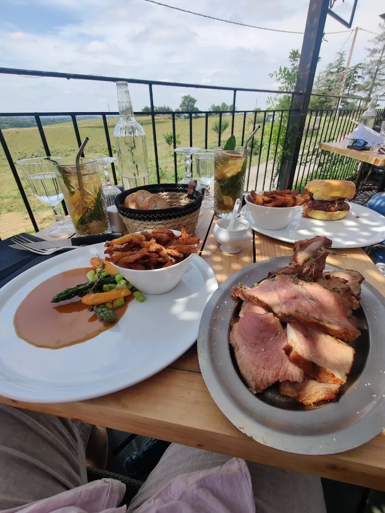 Lewis Weaver_Betty Beef- Restaurant d'Eleveur/Mascaras-Gers_Mascaras_review