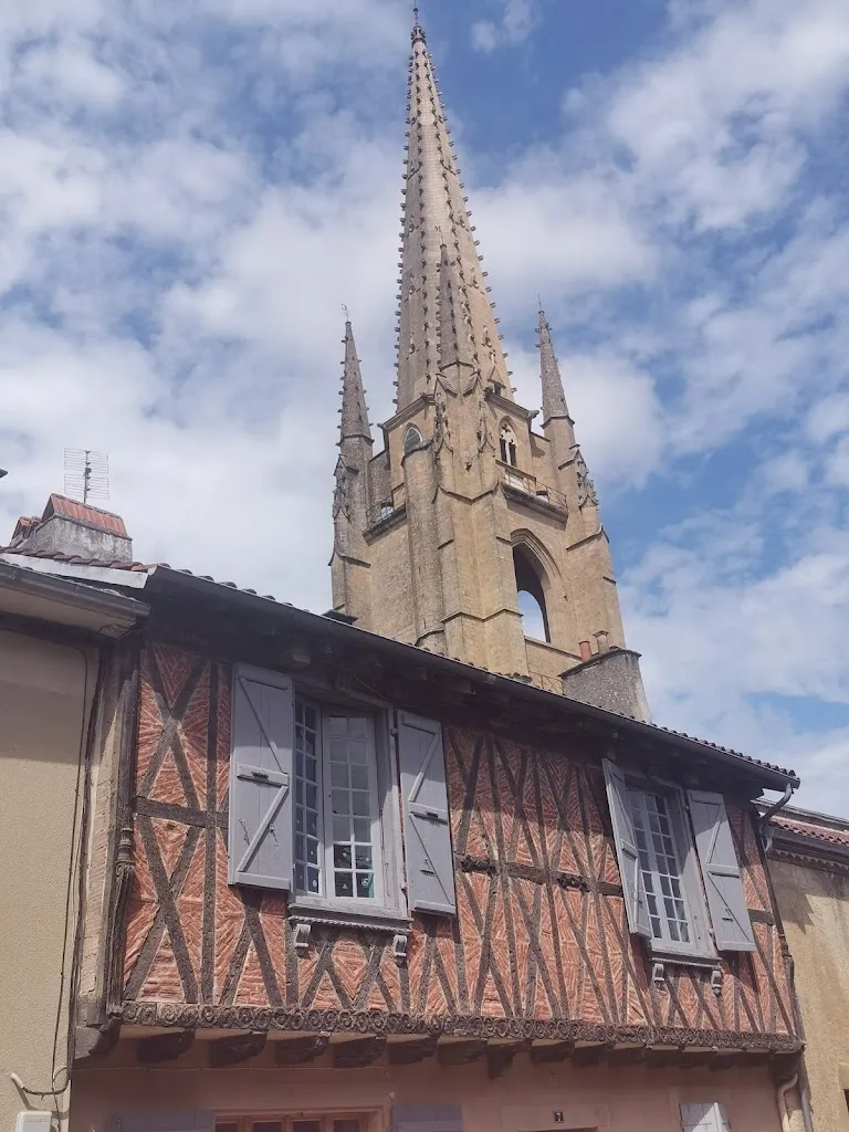 Le Central sport café_Marciac_slider_image_2