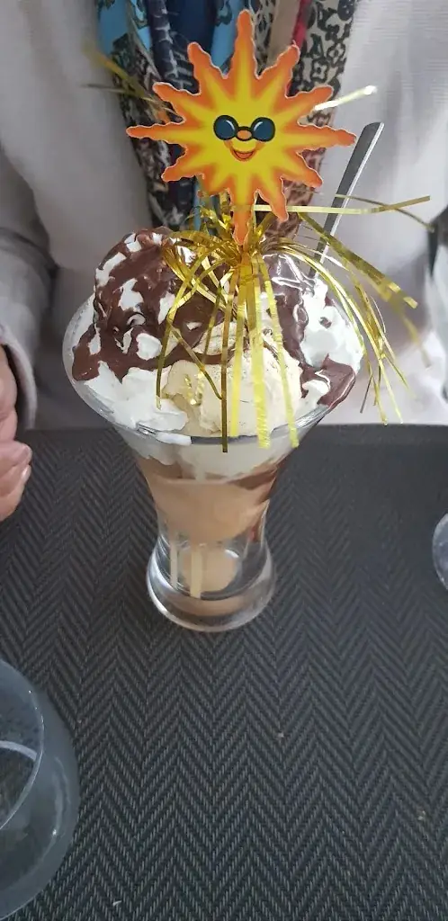 Michiel de Vlieger_Auberge de Lupé_Lupé_review