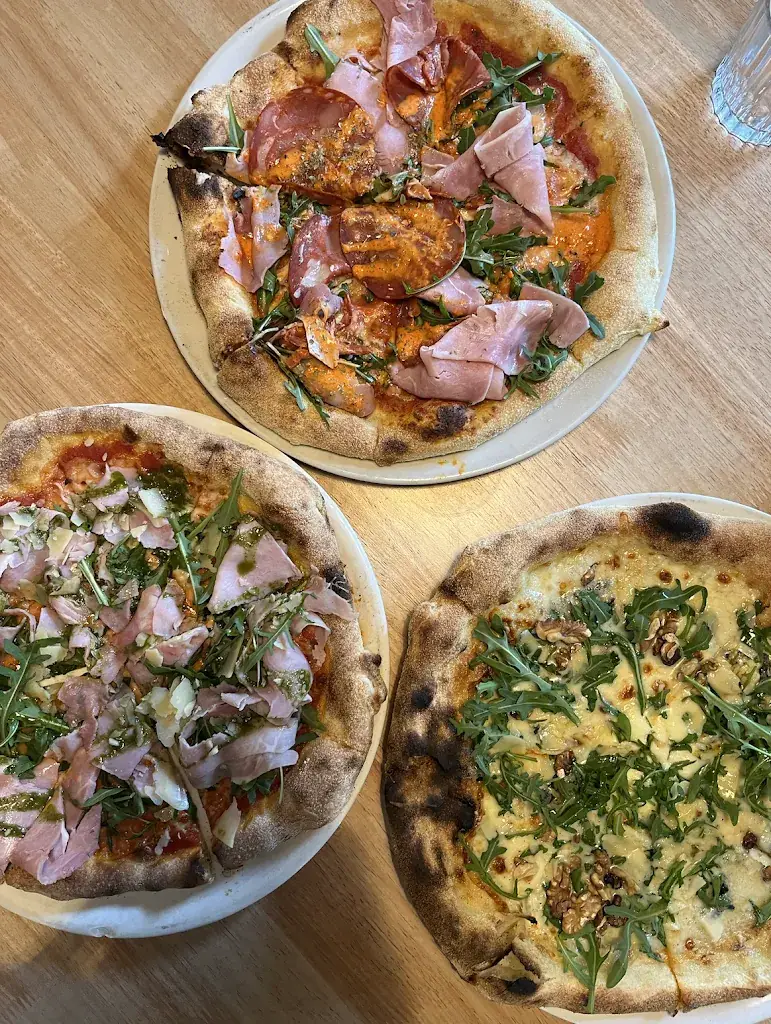 Plein Sud Martel Restaurant Pizzeria_Martel_slider_image_3