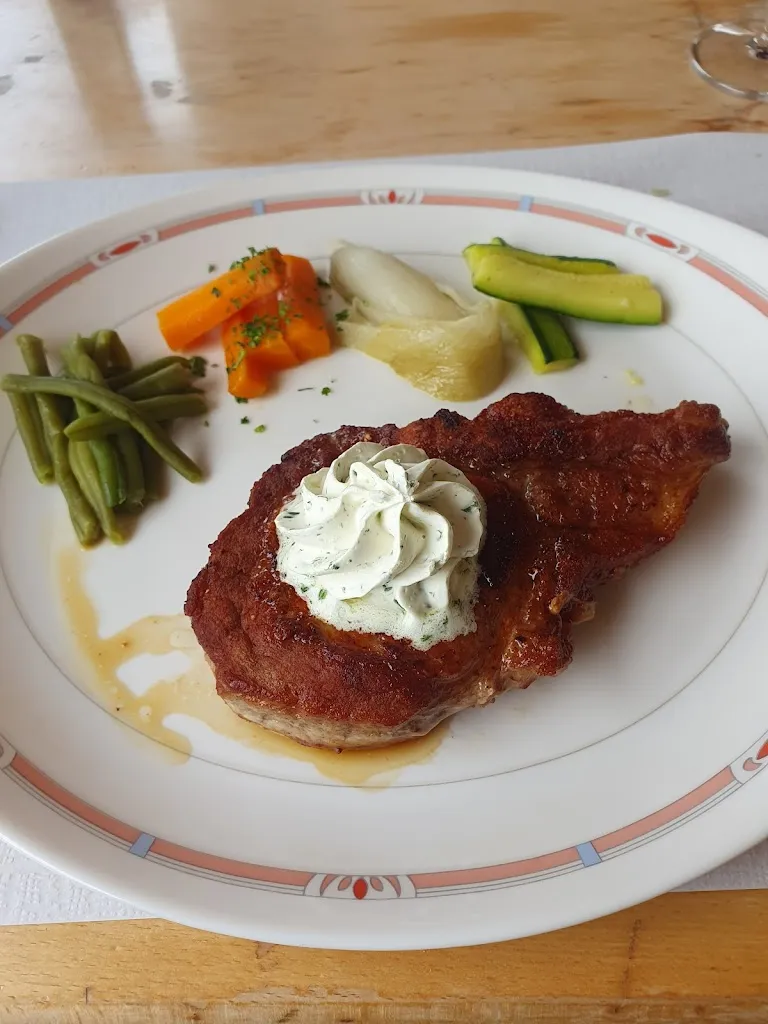 Restaurant Petit-Som-Martel restaurant in Petit-Martel