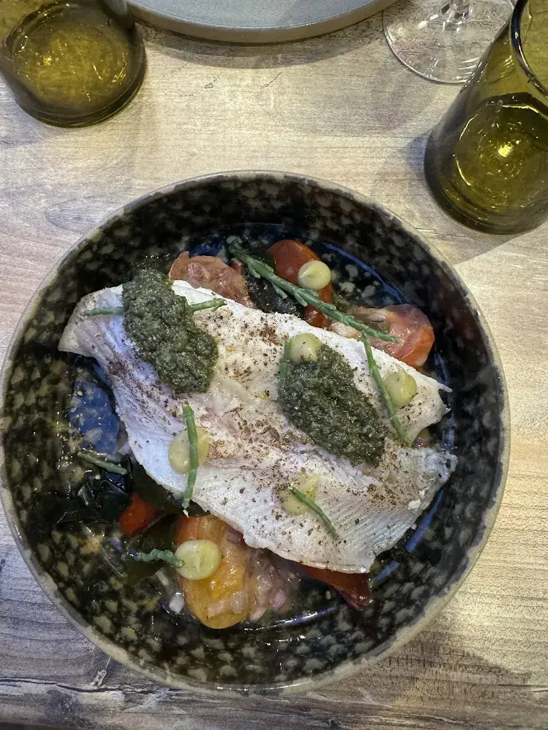 Candice Gombert_Convives_Martel_recensione