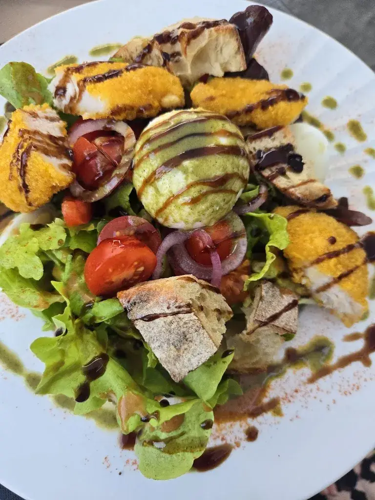 Julien THAMIE_O' berges du rocher_Martel_review