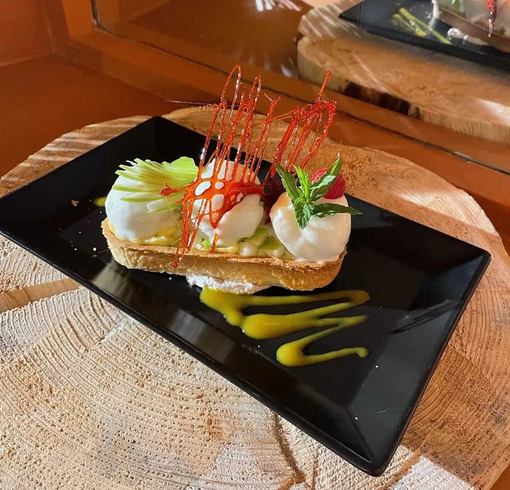 Restaurant les Falaises_Martel_slider_image_2