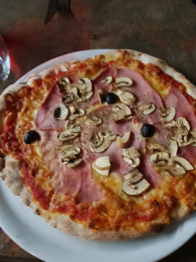 Menu_Pizza Martel'li_Martel_image_9