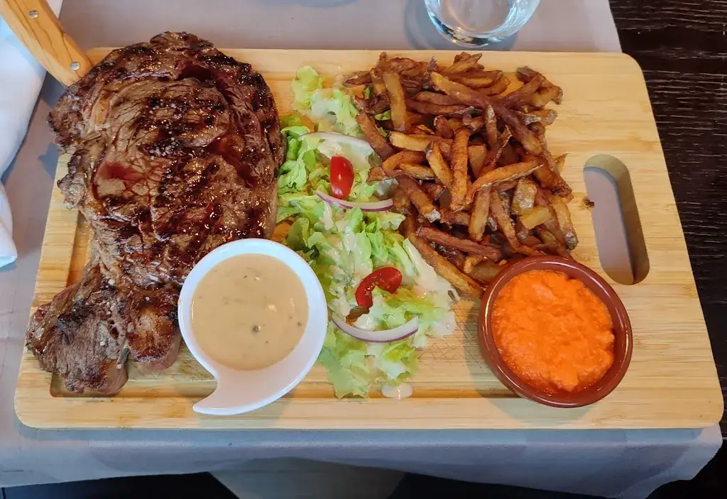 Restaurant La Rivière_Martres-Tolosane_slider_image_3