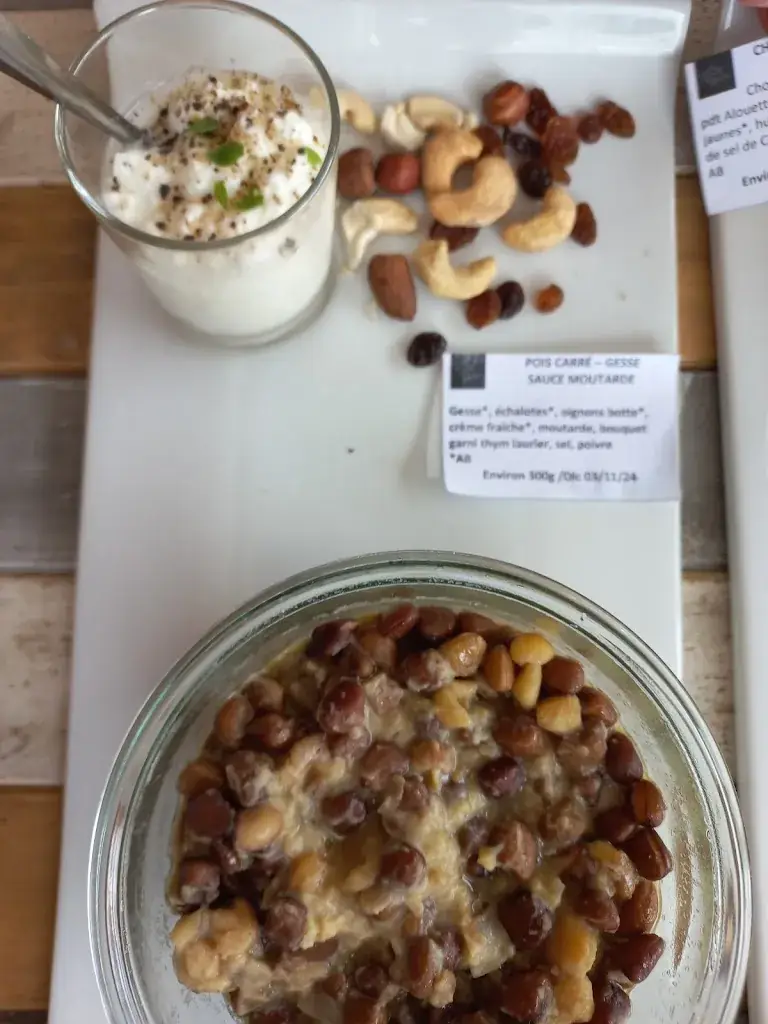 Matthieu Jeanneau_LA BULLE EN VRAC_Martres-Tolosane_review