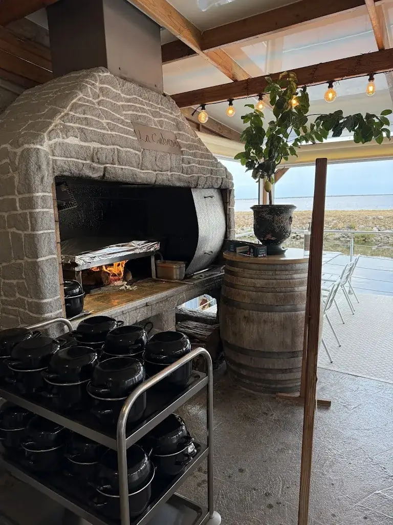 LA CABANE_Marseillan_slider_image_3