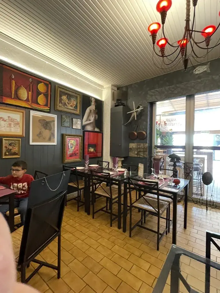 La Maison restaurant in Marseillan