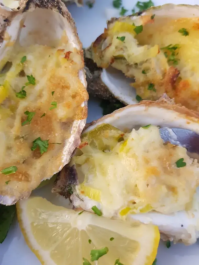 Nathalie Nebelius_La Pacheline_Marseillan_review