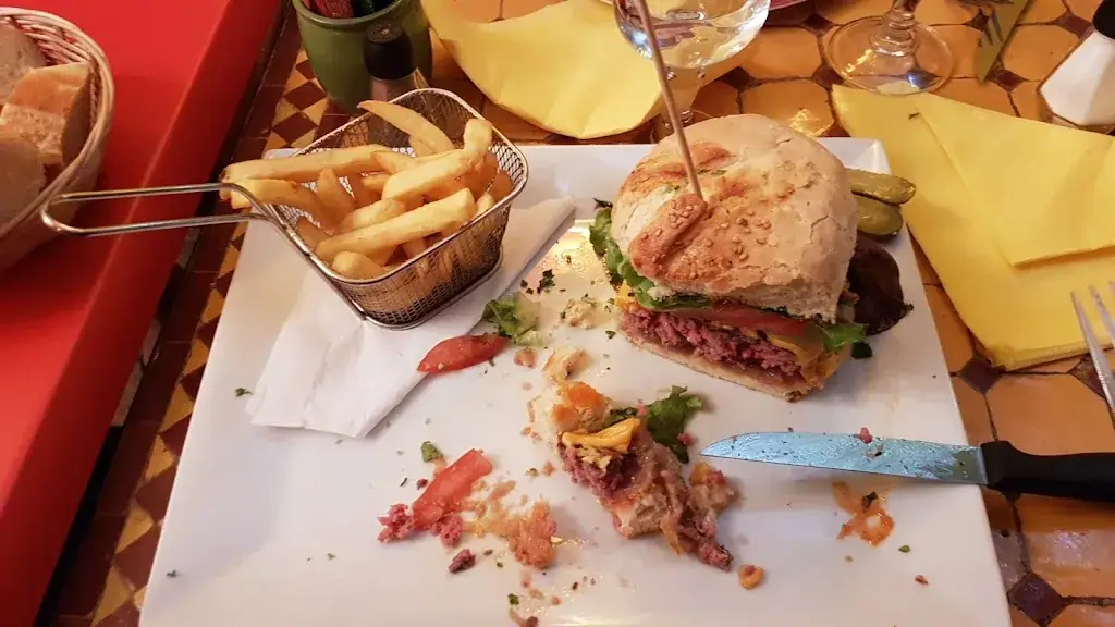 Le Tango_Marseillan_slider_image_2