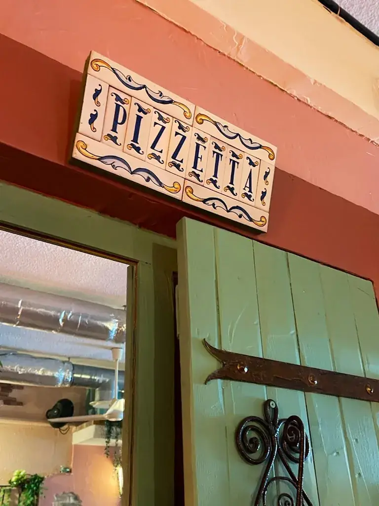 La Pizzetta restaurant in Marseillan