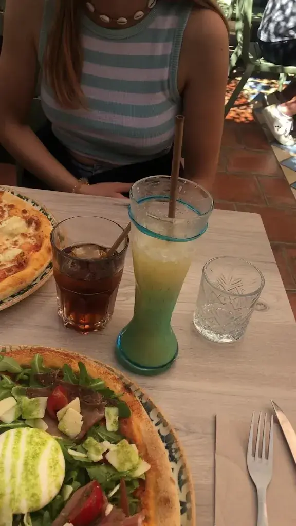 La Pizzetta_Marseillan_slider_image_2