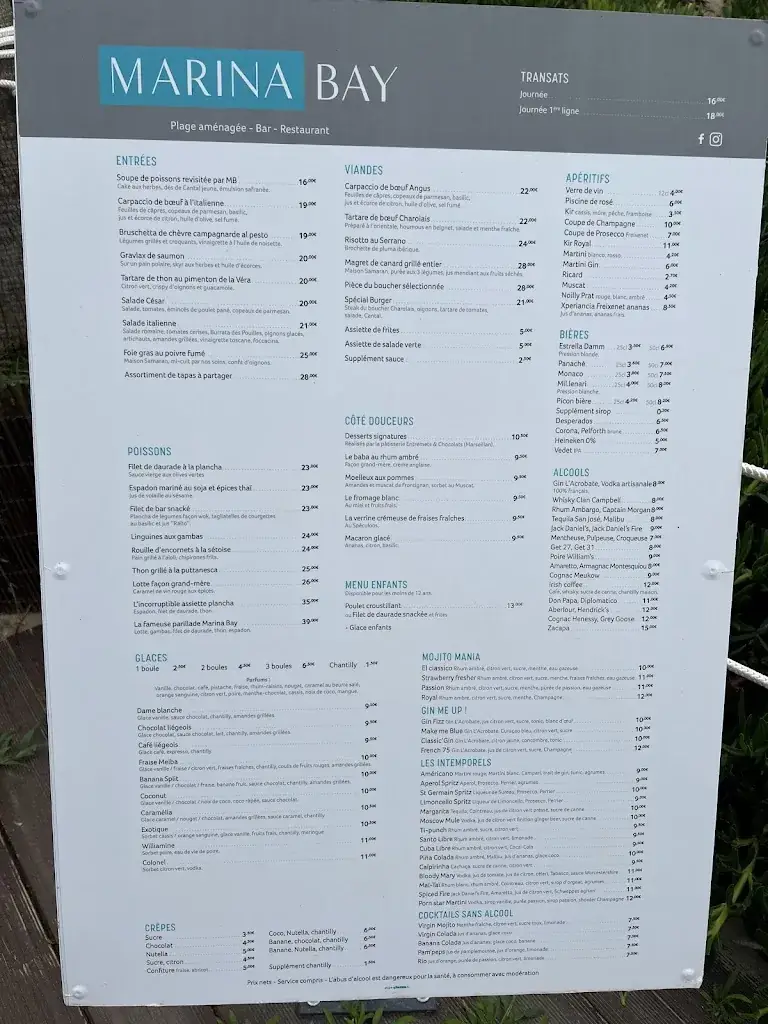 Marina Bay restaurant in Marseillan