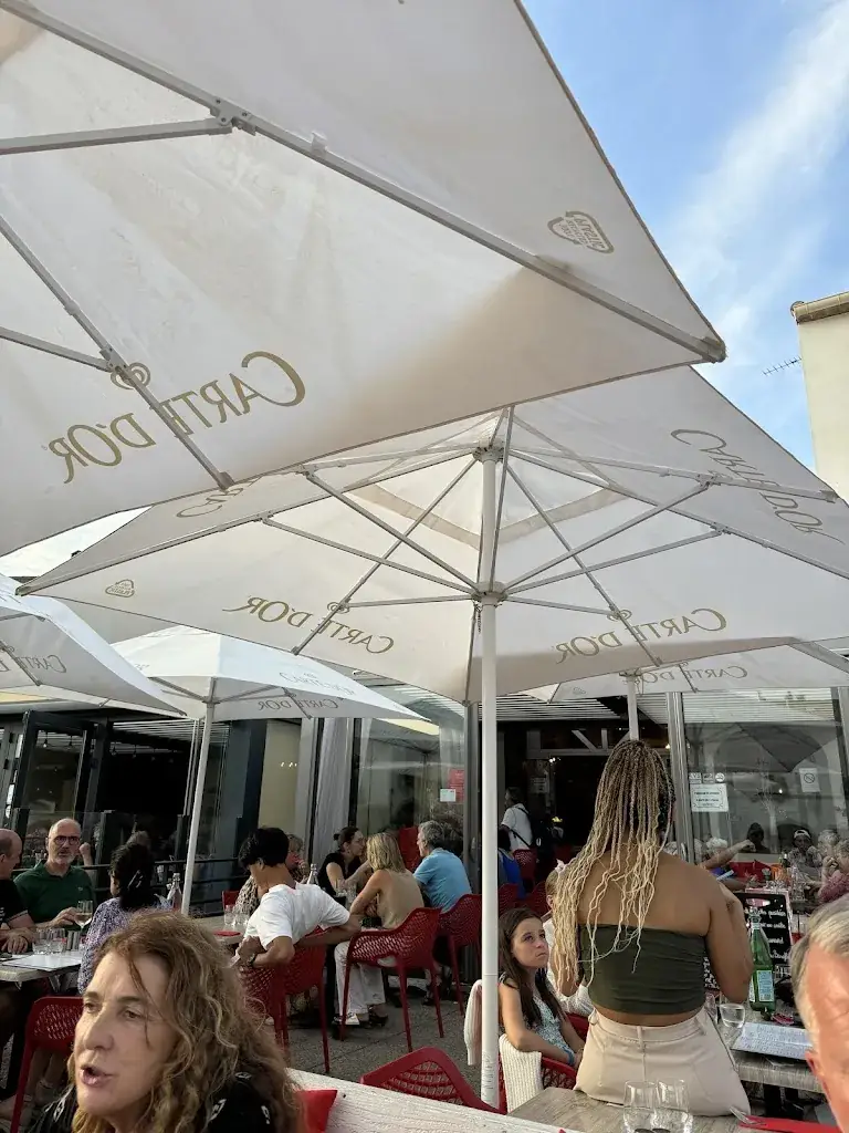 bh EU_Le Belem Bar Tapas_Marseillan_review