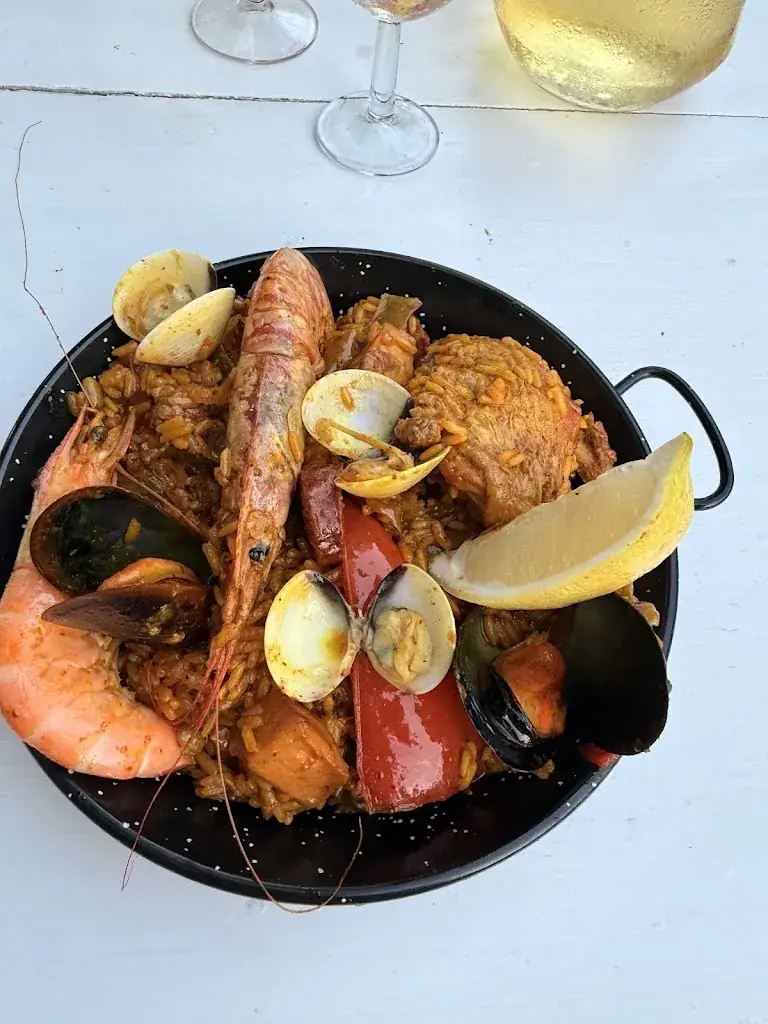 Morgan Harmegnies_Côté Jardin Marseillan_Marseillan_review