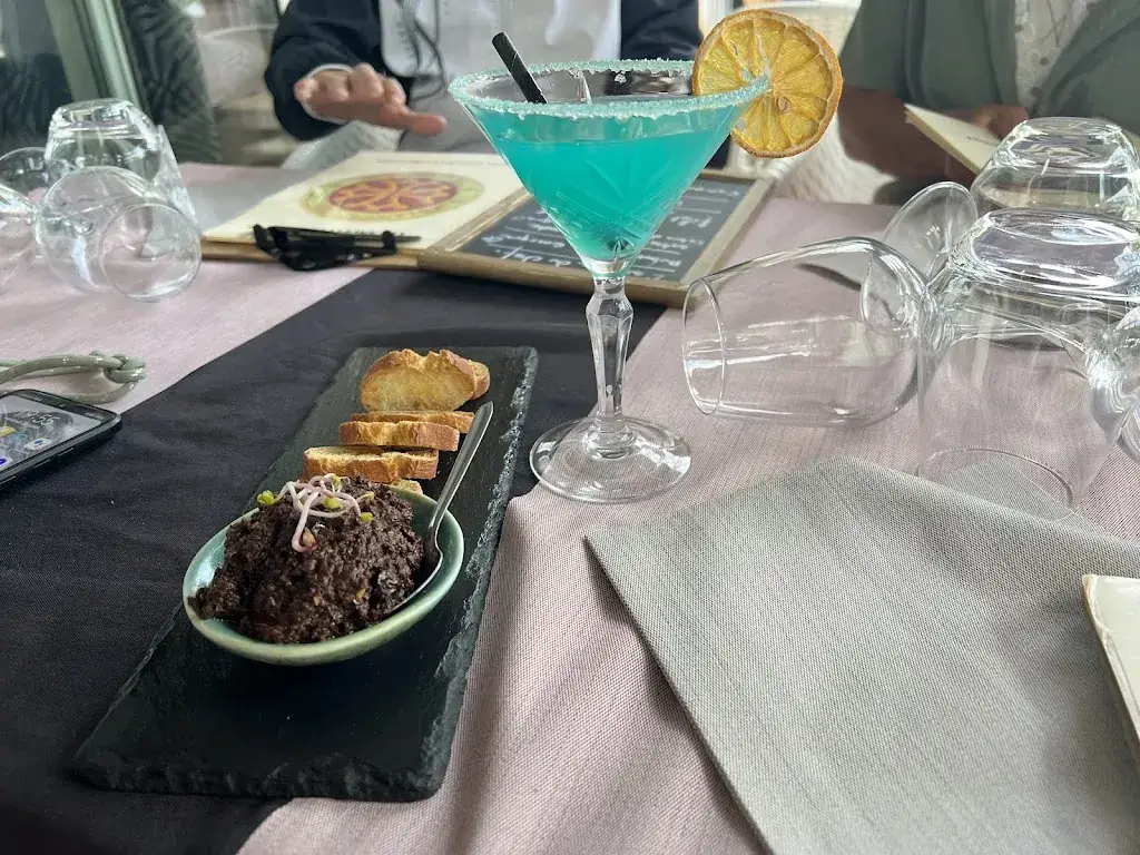 marie-christine booms_Restaurant LE LANGUEDOCIEN_Marseillan_review