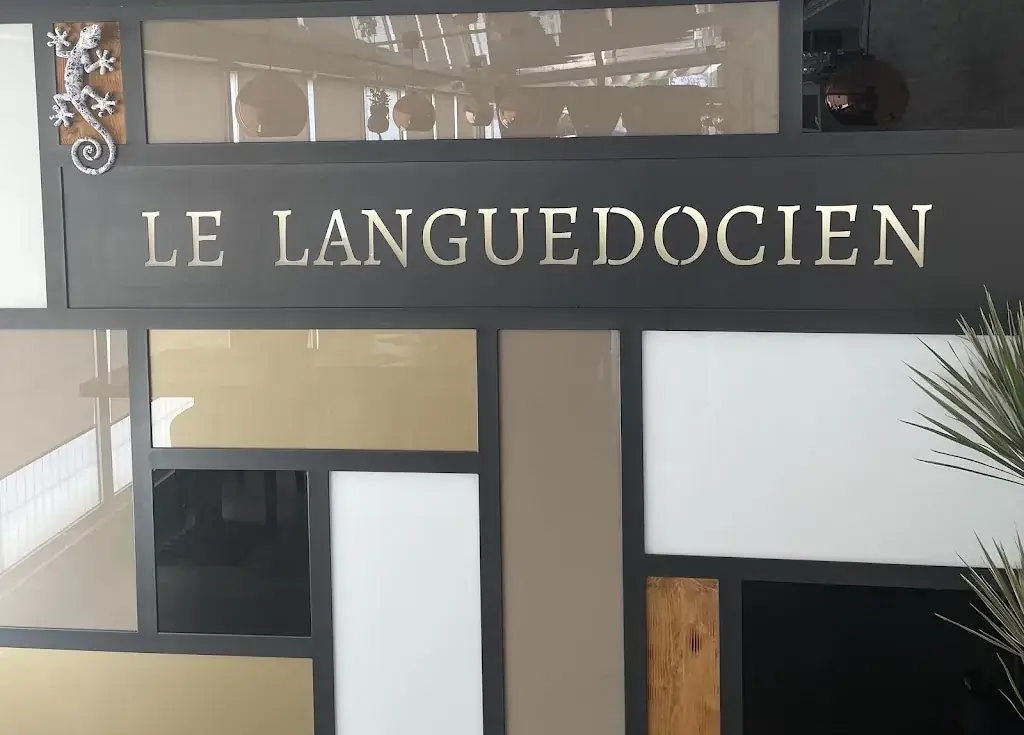 Restaurant LE LANGUEDOCIEN_Marseillan_slider_image_1