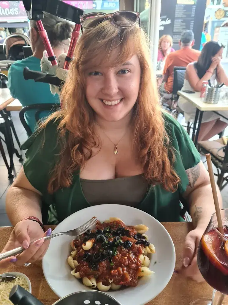 Gwenny van Put_Restaurant La Spagheteria_Marseillan_review