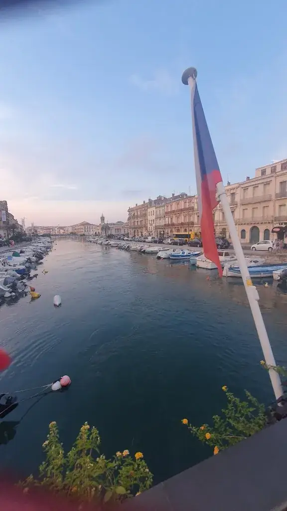 Nijolė_La Ferme Marine - L'assiette du port_Marseillan_review