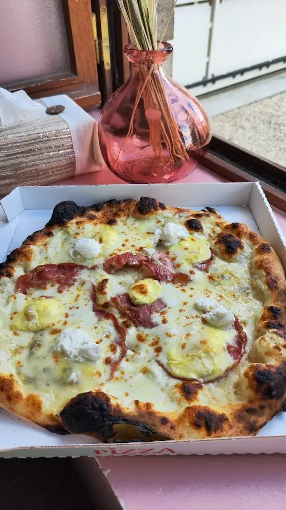 MarceloPizzaNapolitaine ristorante a Maclas