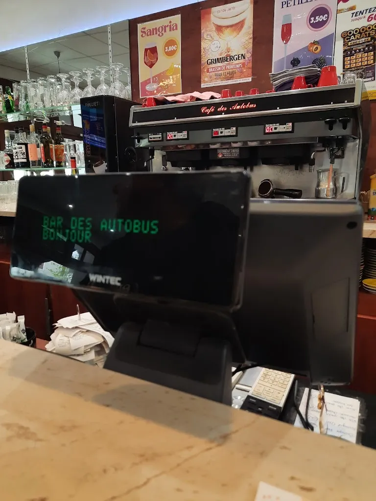 nath Lnz64_Bar restaurant des Autobus_Maubourguet_recensione