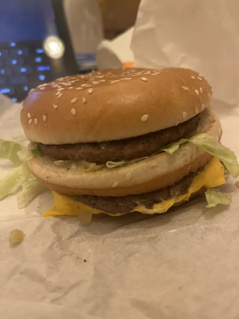 Menu_McDonald's_Maubourguet_image_2